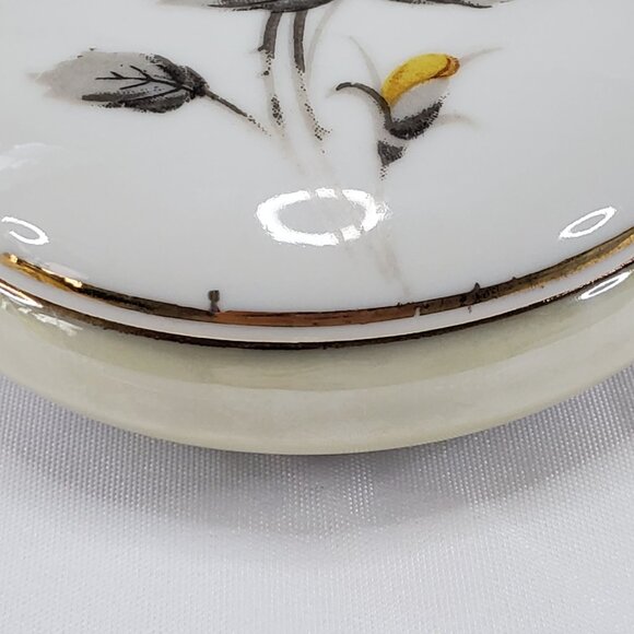 VTG Yellow Rose Trinket Holder Jewelry Box Porcelain Round Gold Trim Japan - Picture 8 of 10